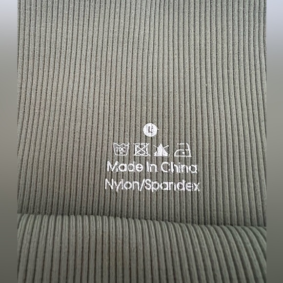 THE NIYKEE LEGGINGS SAGE - Picture 8 of 8